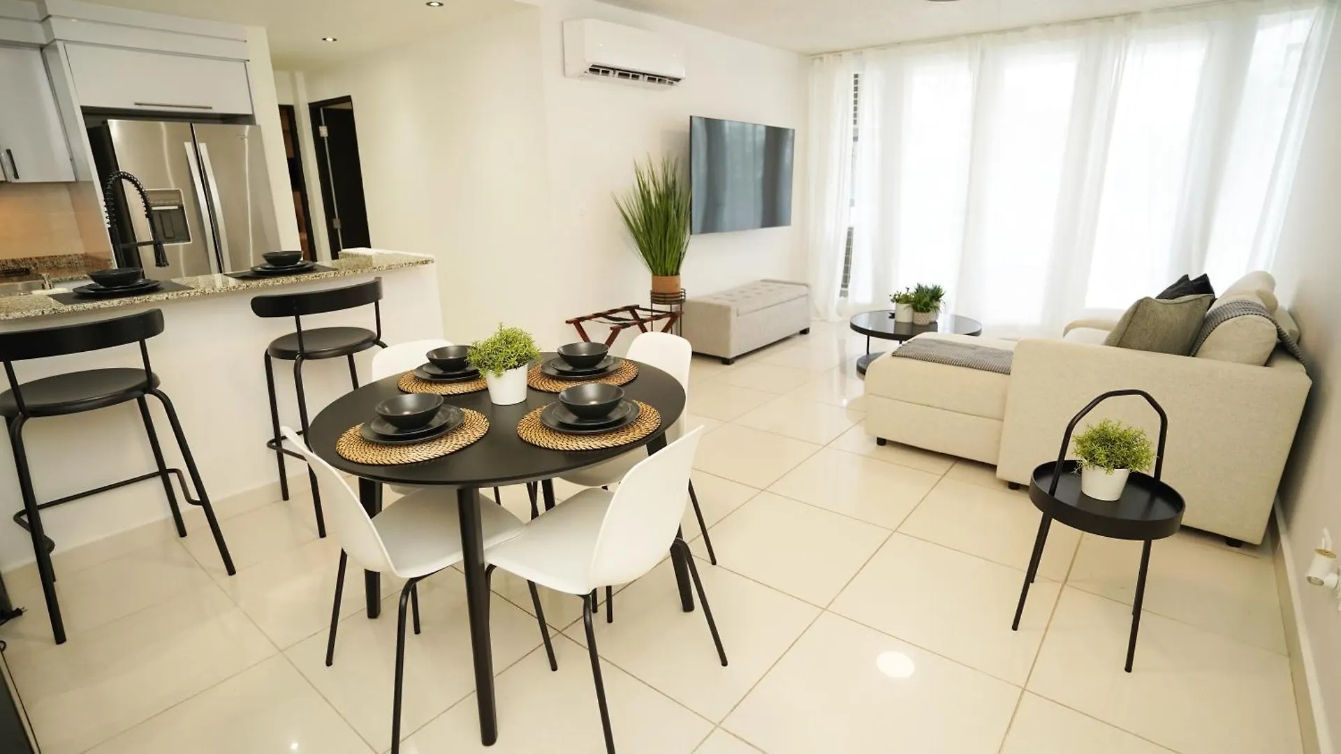 Sea Breeze Apartment 圣胡安 0*,